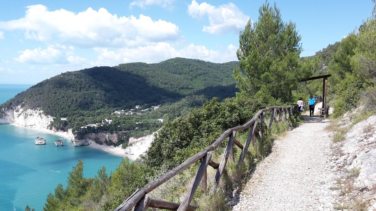 Monte SantʼAngelo Charming Puglia Villa Simone المظهر الخارجي الصورة